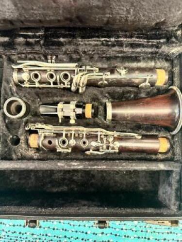 NORMANDY WOOD CLARINET