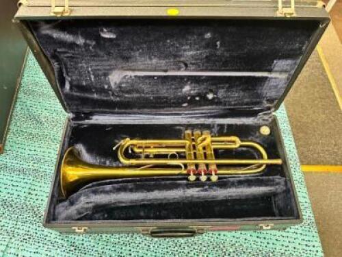 HOLTON TRUMPET