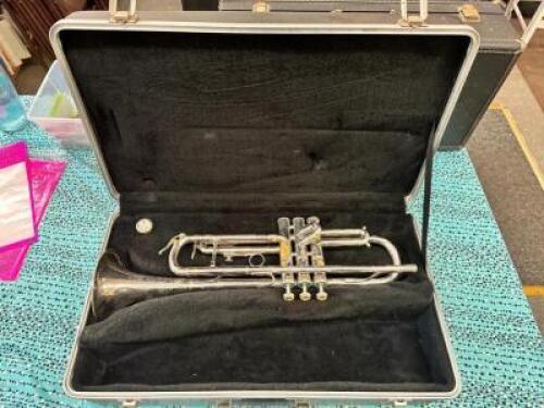 LYLE DELUXE SILVER TRUMPET