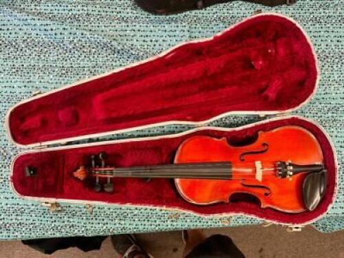 1/2 SIZE SKYLARIC VIOLIN