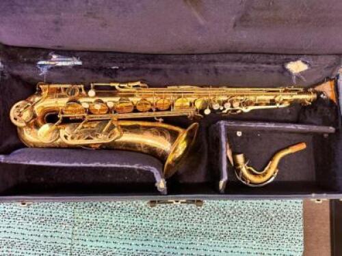 VITO TENOR SAX