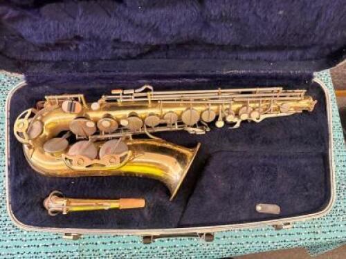 OLDS ALTO SAX