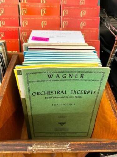 (24)- VIOLIN BOOKS