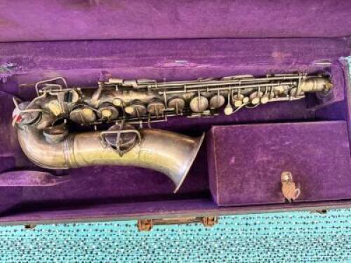 VINTAGE CONN ALTO SAX