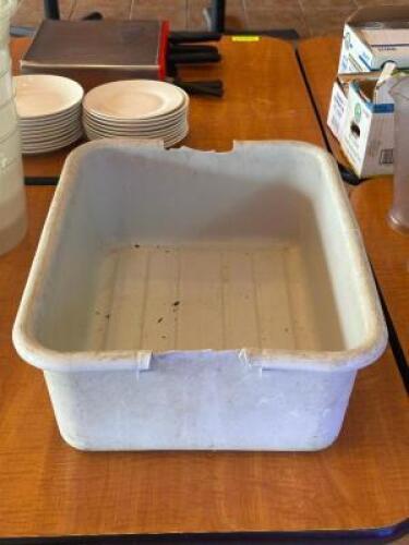 BUS TUB