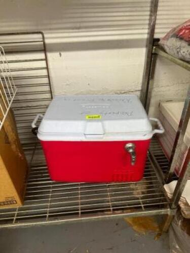 COOLER WITH TAP