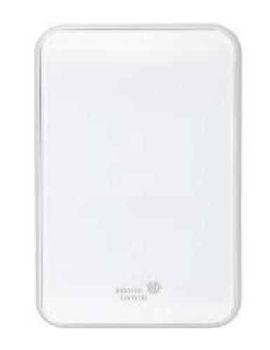 DESCRIPTION: (1) TEMP CONTROLS, NO DISPLAY BRAND/MODEL: JOHNSON CONTROLS #NSB8BTN040-0 INFORMATION: WHITE RETAIL$: $127.70 EA QTY: 1