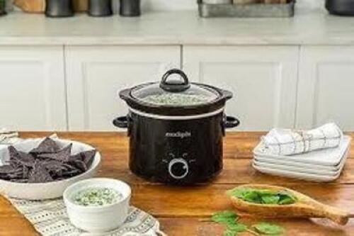 DESCRIPTION: (1) SLOW COOKER BRAND/MODEL: CUISINART INFORMATION: CROCK POT SIZE: 2 QT RETAIL$: $25.99 EA QTY: 1