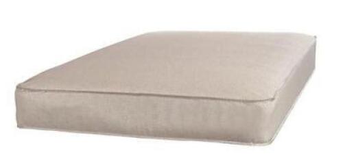 DESCRIPTION: (1) PURE SLEEP THERAPEUTIC CRIB & TODDLE MATTRESS BRAND/MODEL: KOLCRAFT/0879261-R3 INFORMATION: WHITE/100% WATERPROOF RETAIL$: $88.14 SIZ