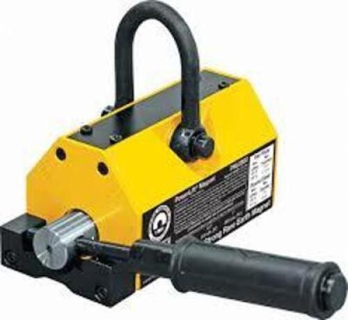 DESCRIPTION: (1) POWERLIFT MAGNET BRAND/MODEL: MAG-MATE #PNL0800 INFORMATION: YELLOW, 800 LBS WLL RETAIL$: $558.50 EA QTY: 1