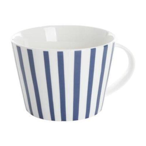 DESCRIPTION: (4) CERAMIC MUG SET BRAND/MODEL: GAP HOME/96909.04R INFORMATION: BLUE & WHITE/CERAMIC RETAIL$: $18.97 EACH SIZE: 17 OZ. QTY: 4