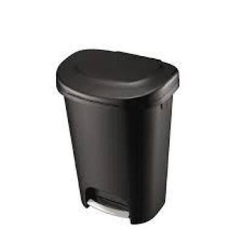 DESCRIPTION: (1) SLIM JIM STEP ON TRASH CAN BRAND/MODEL: RUBBERMAID #1883552 INFORMATION: BLACK SIZE: 24 GALLON RETAIL$: $85.00 EA QTY: 1