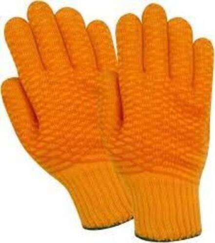 DESCRIPTION: (12) PAIRS OF WORK GLOVES BRAND/MODEL: RN67368 INFORMATION: OFF WHITE SIZE: SIZE M RETAIL$: $48.25 EA QTY: 12