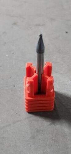 DESCRIPTION: (10) SOLID CARBIDE MACHINE TOOLIGN BRAND/MODEL: MITGI S83-047 SIZE: .0470" DIAM 1/8" SD QTY: 10