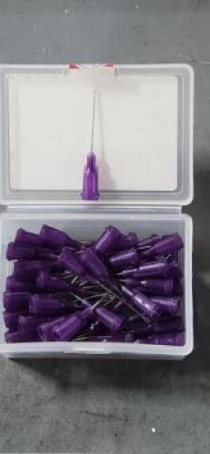 DESCRIPTION: (4) BOXES OF (50)POSILOK 21Gx1 PURPLE PLASTIC HUB NEEDLE BRAND/MODEL: FISHMAN Z513121 SIZE: 1" RETAIL$: $283.24 QTY: 4
