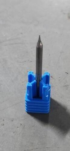DESCRIPTION: (1) SOLID CARBIDE SQ END MILL BRAND/MODEL: SGS 39222 SIZE: 0.022" DIA 0.033" LOC RETAIL$: $35.66 EAA QTY: 1