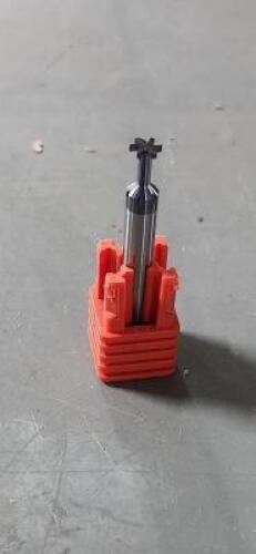 DESCRIPTION: (10) SOLID CARBIDE KEYSEAT CUTTERS BRAND/MODEL: MITGI E01-075-ALTIN SIZE: .1850D QTY: 10