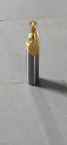 DESCRIPTION: (8) REGROUND CARBIDE DRILL/C'SINK BRAND/MODEL: COMPETITIVE CARBIDE SIZE: MUST INSPECT QTY: 8