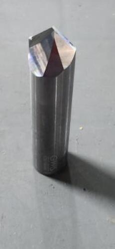 DESCRIPTION: (2) SOLID CARBIDE SPOTTING/CHAMFER END MILL BRAND/MODEL: GWS CD27500090 SIZE: 3/4" DIA 90* POINT RETAIL$: $384.58 QTY: 2