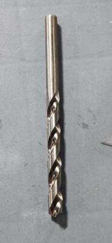 DESCRIPTION: (1) COBALT TAPER LENGTH DRILL BIT BRAND/MODEL: CHICAGO-LATROBE 44832 SIZE: 1/2" DIA RETAIL$: $72.41 QTY: 1