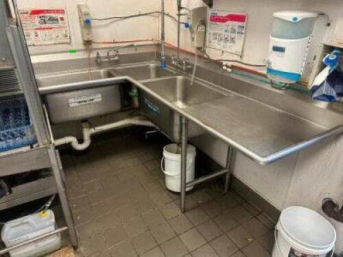 DESCRIPTION 7' X 7' L SHAPED THREE WELL STAINLESS POT SINK W/ SPRAYER NOZZLE. SIZE 7' X 6' LOCATION KITCHEN QTY 1