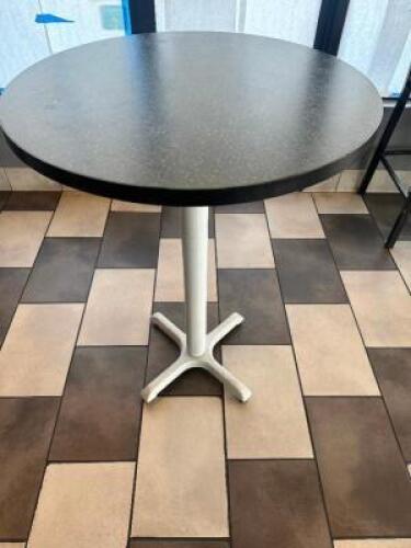 DESCRIPTION 30" BLACK COMPOSITE TABLE TOP W/ 42" PUB BASE. SIZE 30" R X 42" T LOCATION SEATING QTY 1