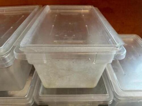 DESCRIPTION (5) 5 GALLON PLASTIC CONTAINERS W/ LIDS THIS LOT IS: SOLD BY THE PIECE LOCATION SEATING QTY 5