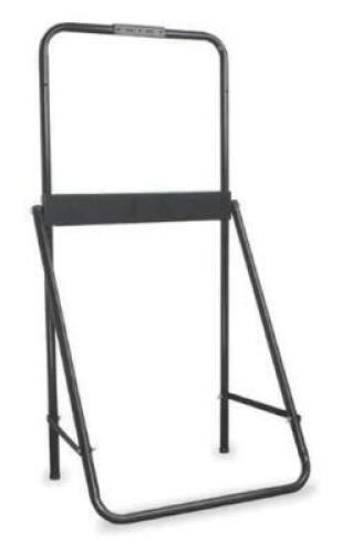 DESCRIPTION: (1) EMERGENCY EYEWASH STATION STAND BRAND/MODEL: HONEYWELL/32-001065-0000 INFORMATION: BLACK/ALL FENDALL PORTABLE RETAIL$: $136.72 SIZE: