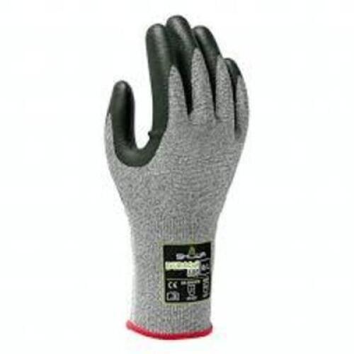 DESCRIPTION: (24) PAIRS OF DURACOIL WORK GLOVES BRAND/MODEL: SHOWA #386 INFORMATION: BLUE SIZE: MEDIUM RETAIL$: $204.50 TOTAL QTY: 24