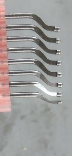 DESCRIPTION: (20) COBALT SWIVEL & SCRAPER BLADES BRAND/MODEL: SHAVIV 151-29211 SIZE: E100S RETAIL$: $63.00 QTY: 20