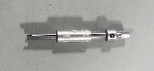 DESCRIPTION: (4) TAP EXTRACTORS BRAND/MODEL: WALTON 10102 SIZE: #10 RETAIL$: $120.36 QTY: 4