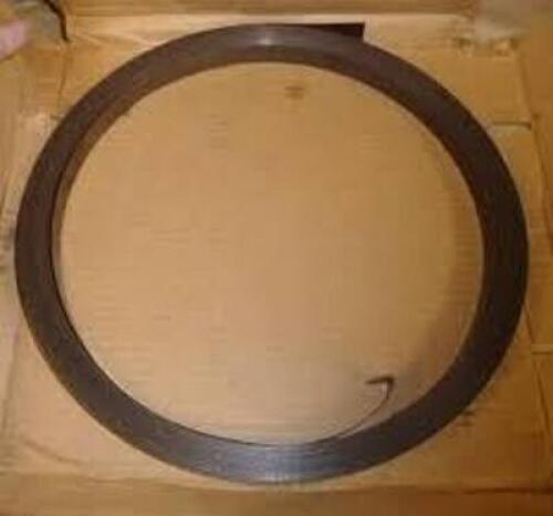 DESCRIPTION: (1) BOX OF STEEL STRAPINGBRAND/MODEL: SIGNODE #5A425ASIZE: 3/4X.017 X 300'RETAIL$: $50.00 EQTY: 1