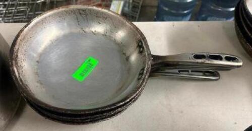 (4) 10" SKILLETS