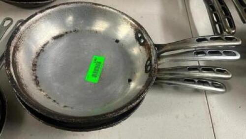 (4) 10" SKILLETS