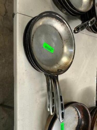 (4) 10" SKILLETS