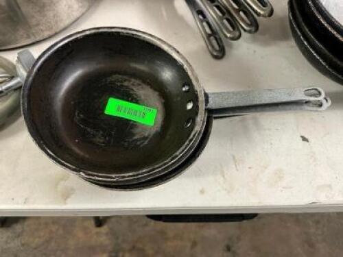 (3) 8" SKILLETS