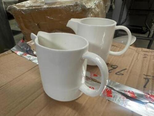 (1) CASE OF CHINA SMALL PITCHERS