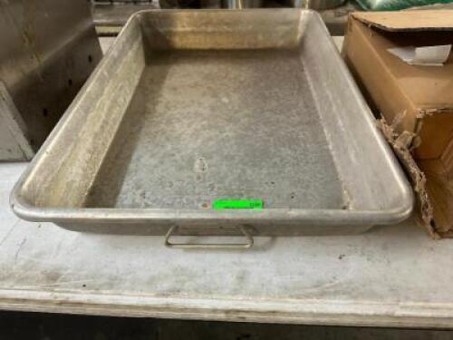 (1) LARGE ALUMINUM ROASTING PAN