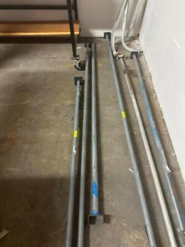 (2) - CARGO BRACES / POLES