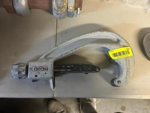 RIDGID PIPE CUTTER