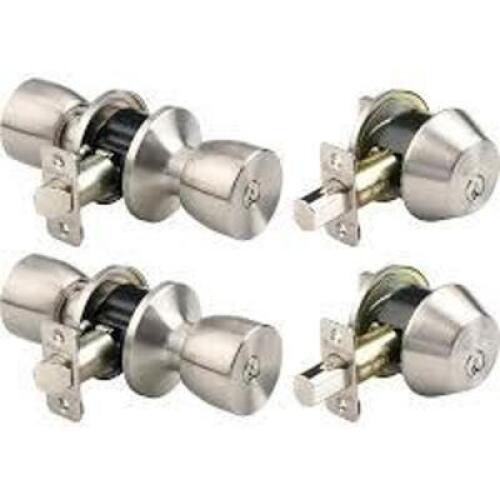 DESCRIPTION: (1) SET OF (2) DOOR KNOBS AND (2) DEADBOLTS BRAND/MODEL: DEFIANT INFORMATION: BRUSHED NICKEL, ALL KEYED ALIKE RETAIL$: $120.0 TOTAL QTY: