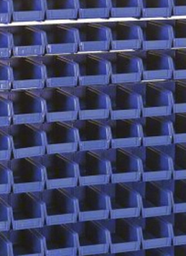 DESCRIPTION: (1) CASE OF (24) STACKABLE STORAGE BINS JUST THE BINSBRAND/MODEL: QUANTUM STORAGE SYSTEMSINFORMATION: BLUESIZE:&nbsp;4 1/8 in x 5 3/8 in x 3 inRETAIL$: $257.05 EAQTY: 1