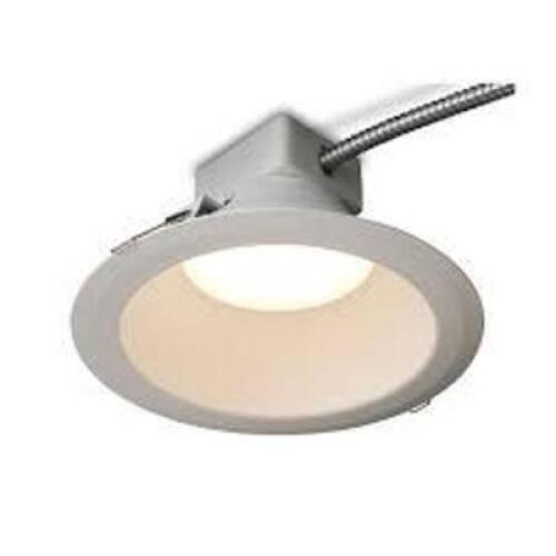 DESCRIPTION: (1) RECESSED LED LUMINAIRE BRAND/MODEL: GE LUMINATION #93103230 RETAIL$: $90.35 ea QTY: 1