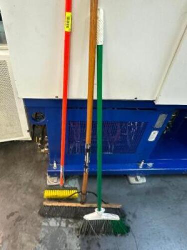 (4) ASSORTED LONG HANDLE CLEANING TOOLS