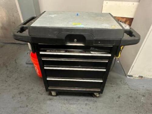 FIVE DRAWER PLASTIC ROLL ABOUT TOOL ORGANIZER.