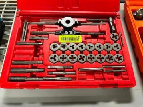 MAGNA 40 PIECE TAP AND DIE SET.