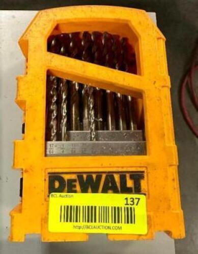 DEWALT DRILL BIT SET