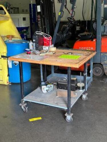 ROLLING WORK TABLE