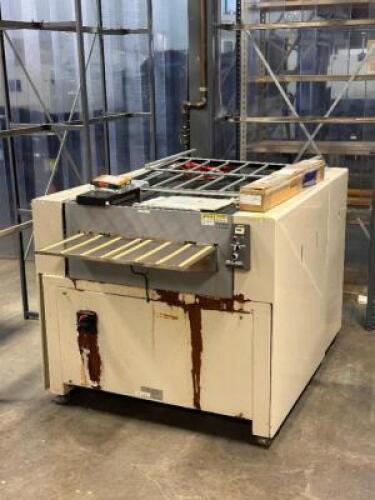 TORAY WATERLESS PLATE AUTOMATIC PROCESSOR