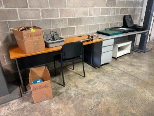 LARGE GROUP OF ASSORTED OFFICE FURNITURE